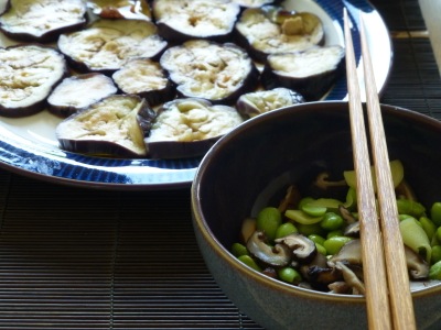 Murakami meal #1: aubergines with ponzu, soy beans and brown rice