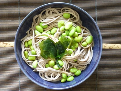 Murakami meal #2: soba noodles, soy beans, tomato and carrot